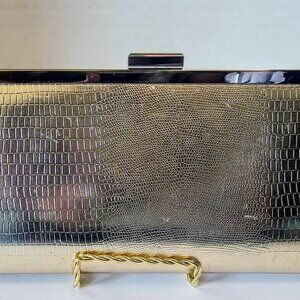 Style & Co. Carolyn Clutch Champagne Gold‎ Genuine Leather